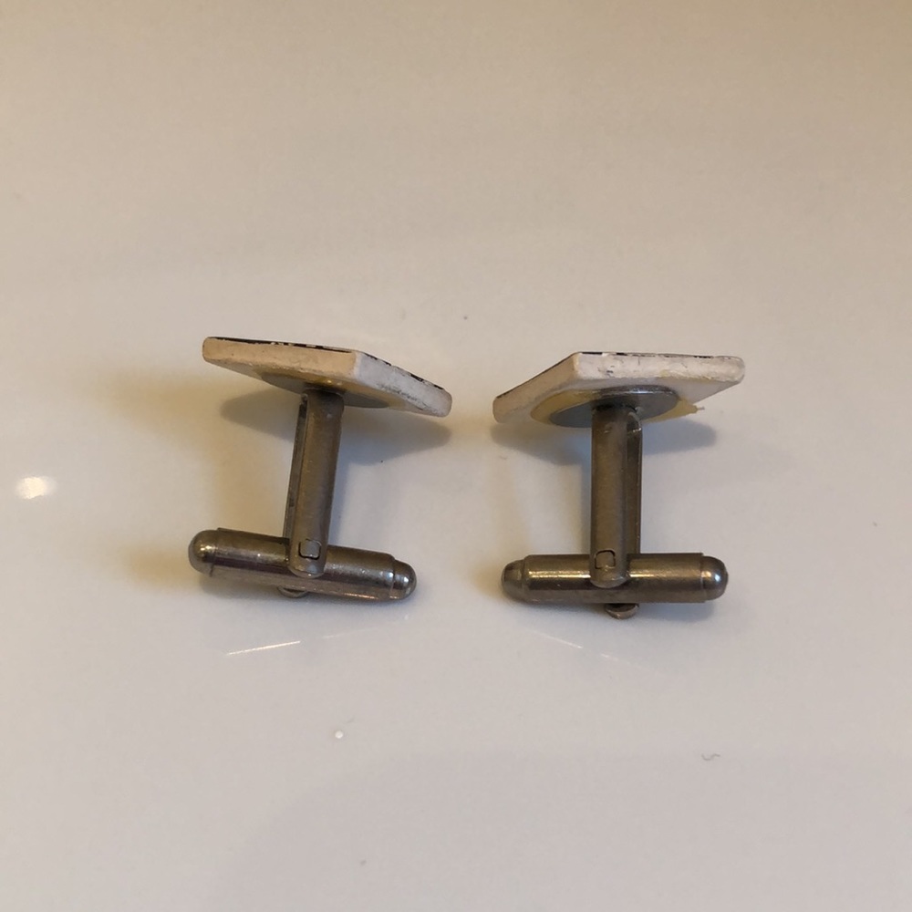 Cuff links - Picture 2 of 3